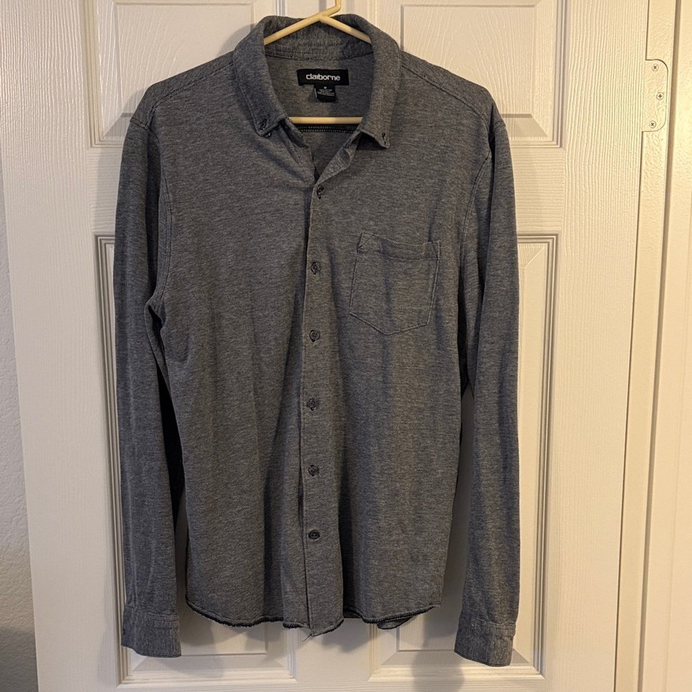 Vintage Claiborne Men's Gray Casual Button Down Shirt